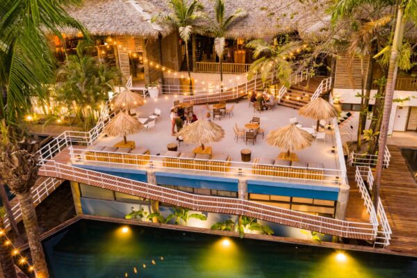 Digital Nomads: Tap into a Long-Term Guest Community
